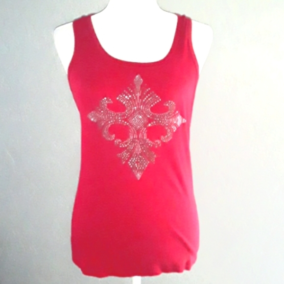 How Cute! Tank - Picture 1 of 7